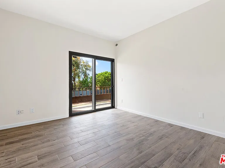 8707 Falmouth Ave #221 — Photo 20