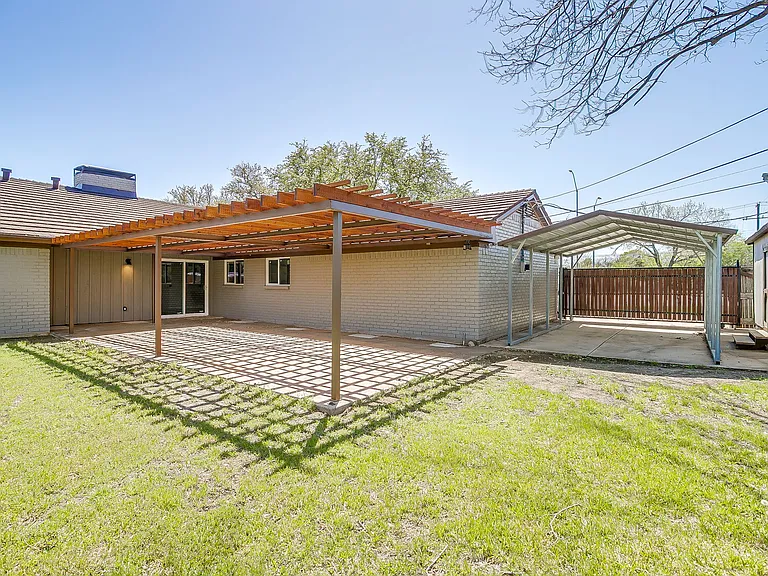 6940 Bal Lake Dr — Photo 43