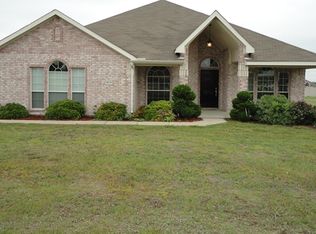 8831 Melissa Ct, Waxahachie, TX 75167