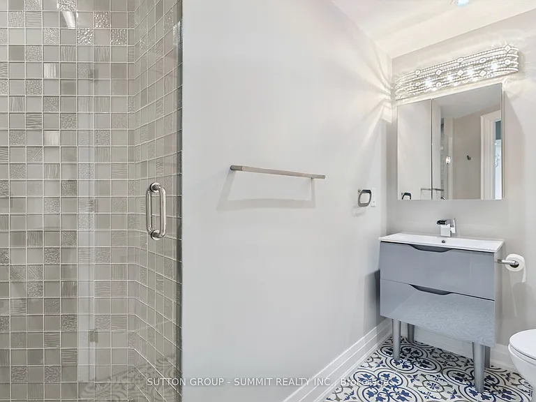 415 Locust St #602 — Photo 35