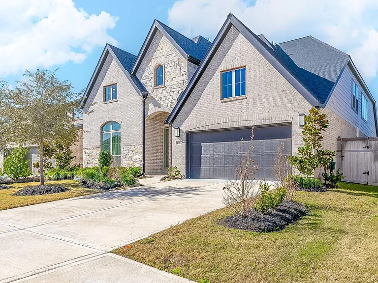 4118 Ana Ridge Ln — Photo 2