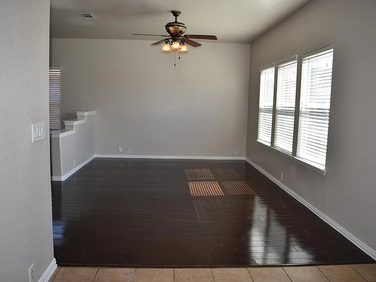 2124 Scott Creek Dr — Photo 4