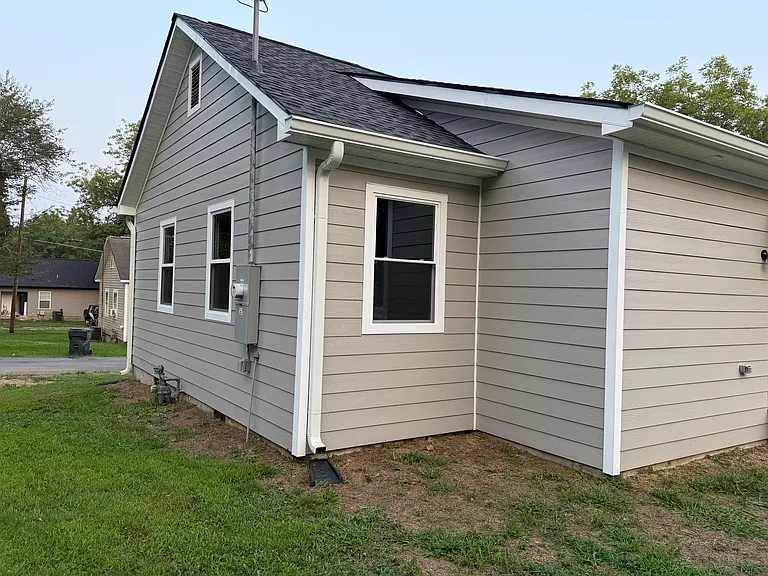 312 Cedar St — Photo 18