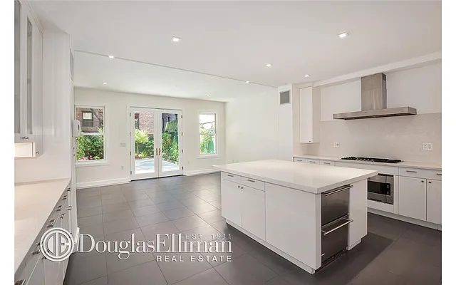 Sold by Douglas Elliman | media 6