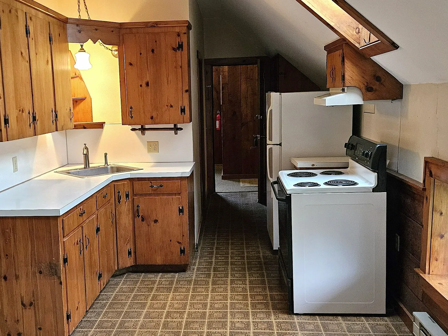 1 bed, 1.0 bath, $1,425 — Photo 2