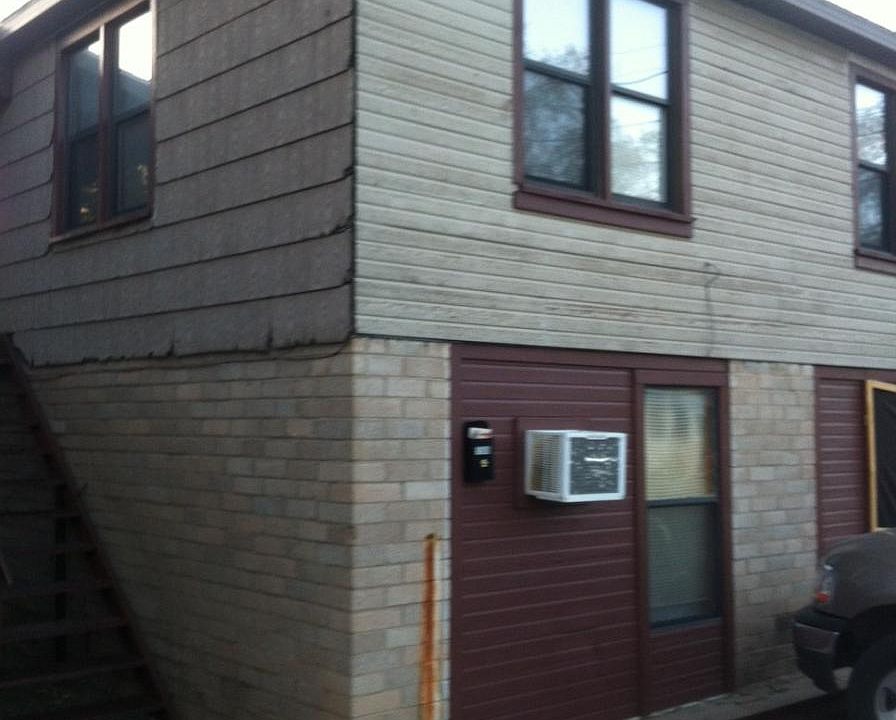 1st image of 108 21st St #South