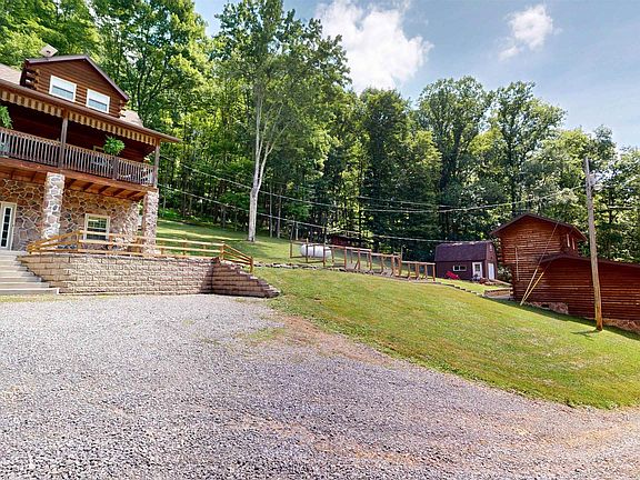 3rd image of 1134 Turkey Run Rd