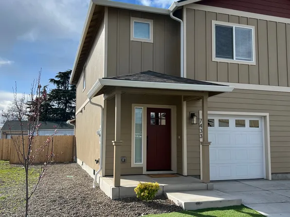 7433 Denman Ct, White City, OR 97503