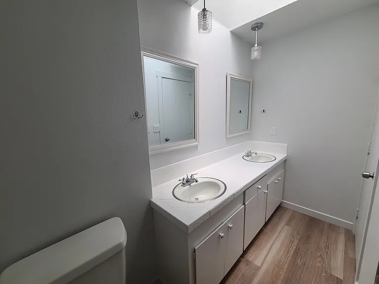 6535 SW 90th Ave — Photo 10
