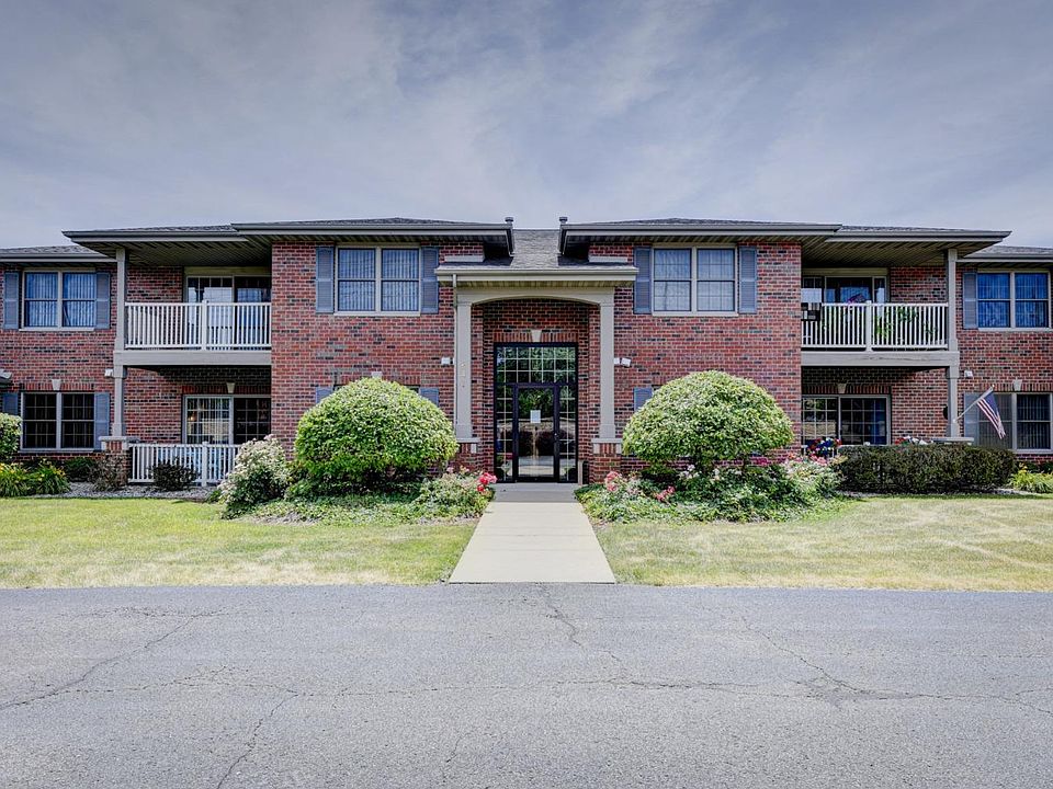 1st image of 641 Cambridge Ct Unit 1-A