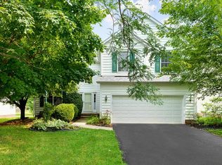 5827 Pinewild Dr, Westerville, OH 43082