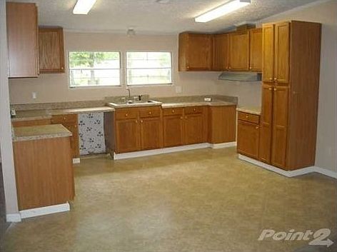 5th image of 651 Greenberry Dr