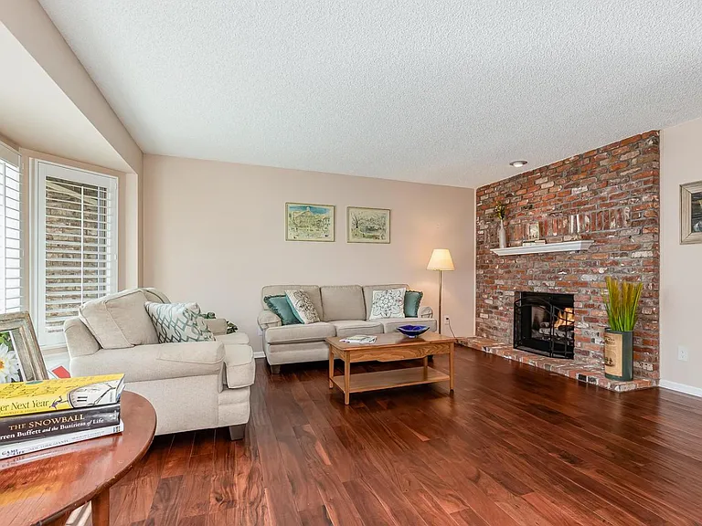 7622 S Cove Cir — Photo 6