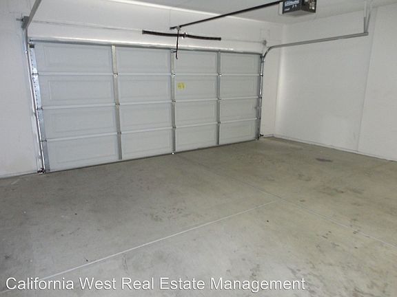 5th image of 684 E Foothill Blvd