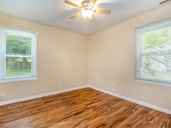 2505 Ashton Ave, Kalamazoo, MI 49004