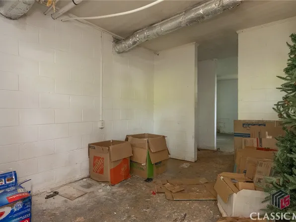 195 Royal Court, Athens, GA 30601