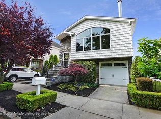 72 Normalee Rd, Staten Island, NY 10305
