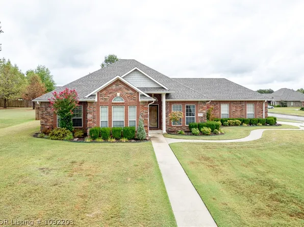 12905 Marble Dr, Fort Smith, AR 72916