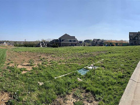 5th image of 13014 Barbaro Dr
