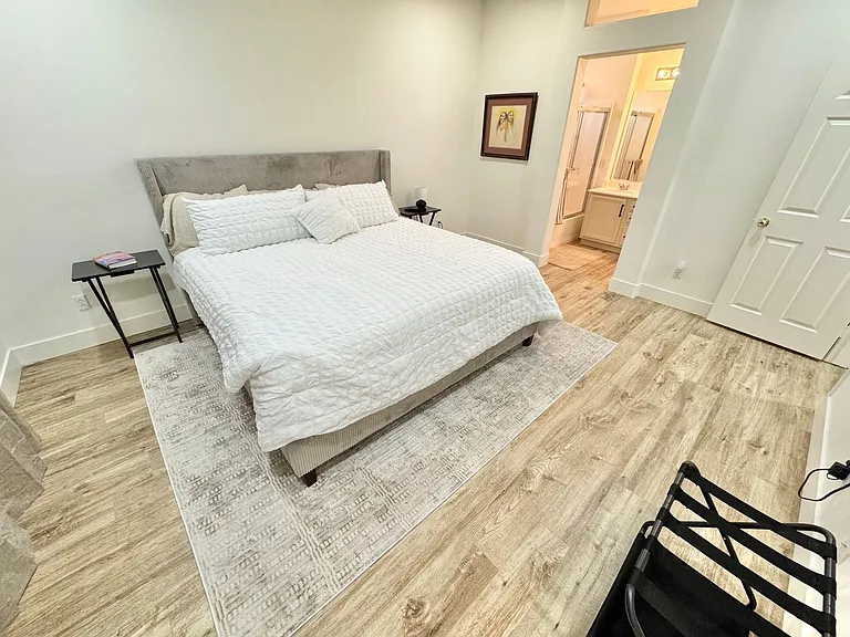 8852 Winter Sky Ave — Photo 16