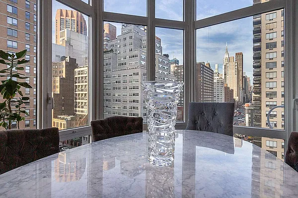 Sold by Noble Realty | media 8