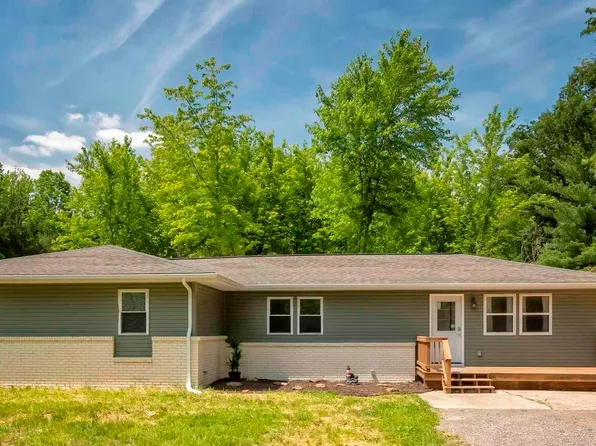 3108 Grange Hall Rd, Marion, IL 62959