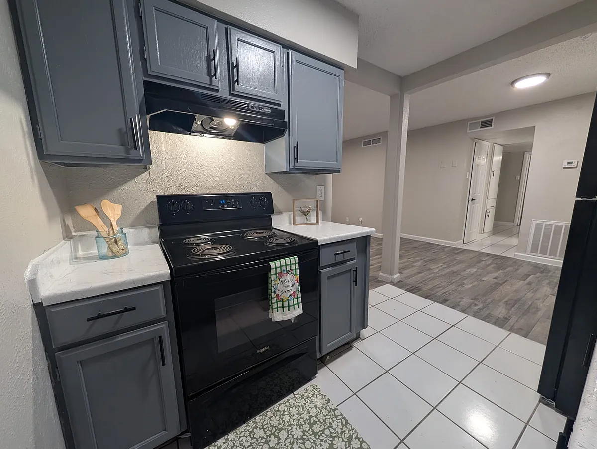 Building Photo - Paseo Apartments