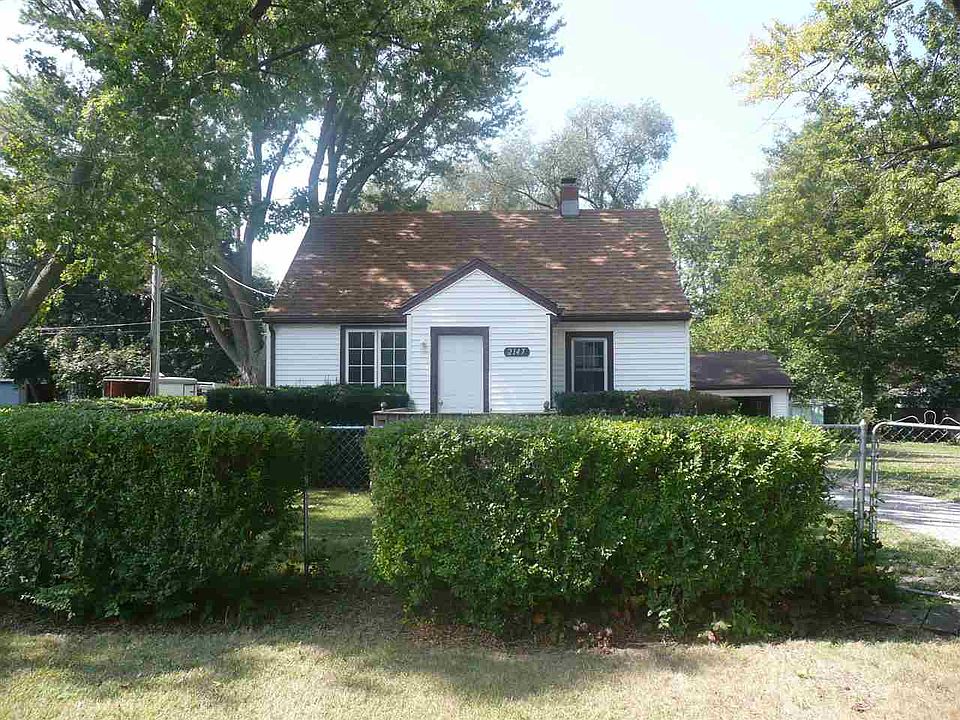 1st image of 2147 Welworth Ave