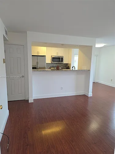 15330 SW 106th Ter Photo 1