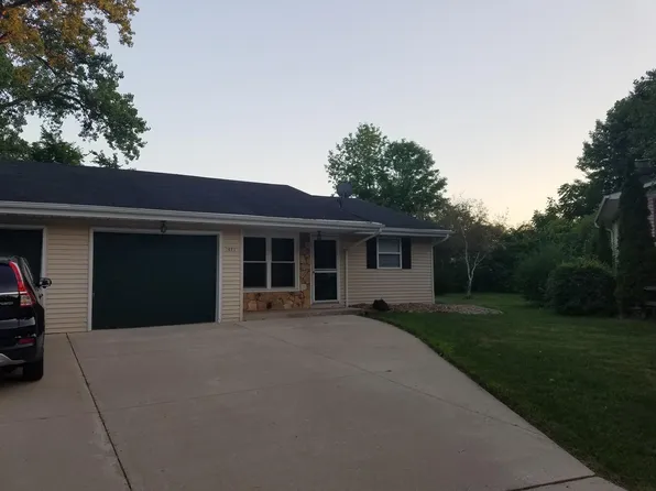 1837 Sahara Ct, Green Bay, WI 54304
