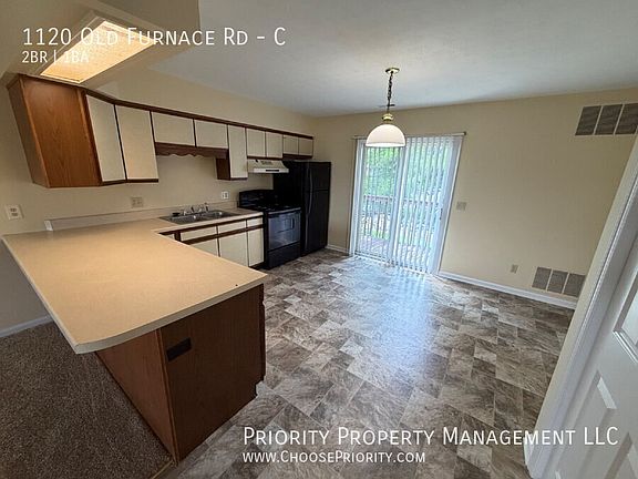 3rd image of 1120 Old Furnace Rd APT C