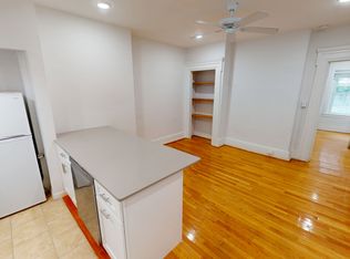 1910 Pine St #1R, Philadelphia, PA 19103