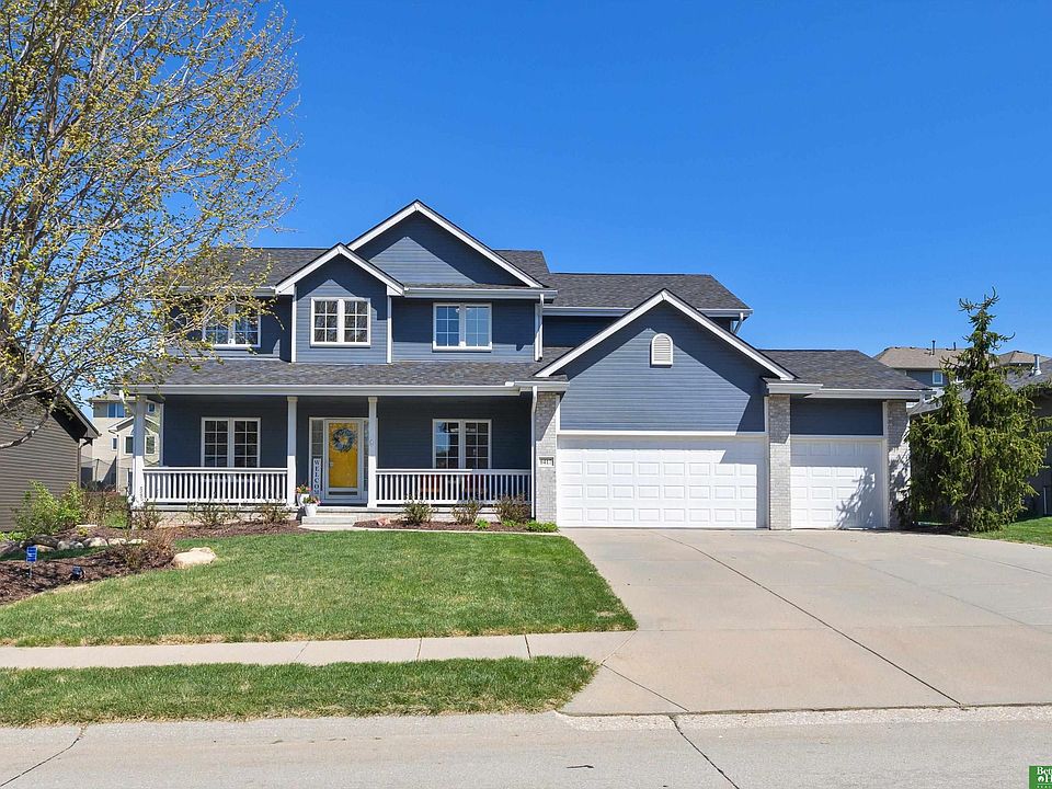 1st image of 6417 N 158th St