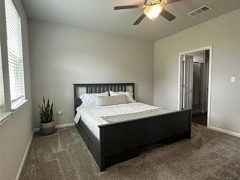 208 Mountain Valley St — Photo 14