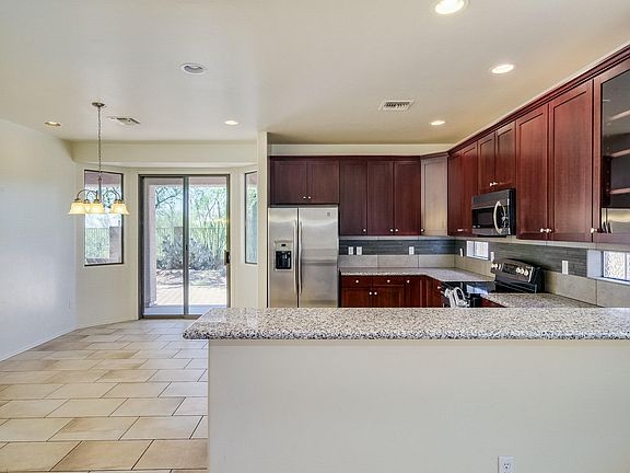 5th image of 13015 N Westminster Dr