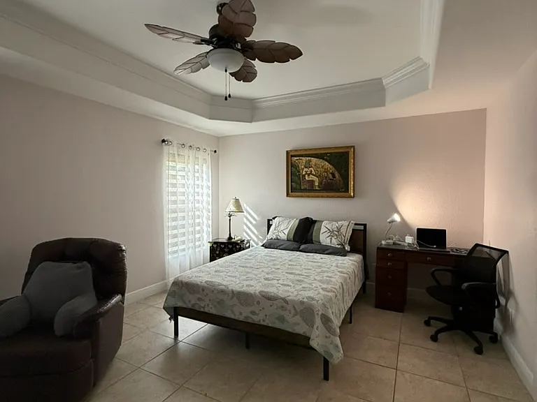 9025 Murcott Dr W — Photo 3