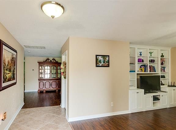 4th image of 5212 Dillon Cir