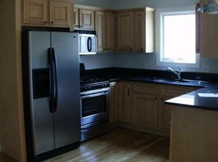 230 10th St #1, Palisades Park, NJ 07650