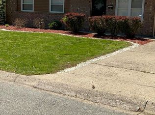 621 Goyne Dr, Jeffersonville, IN 47130