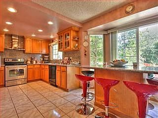 5th image of 3574 Pleasant Knoll Dr