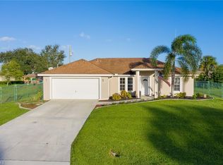 1109 NE 6th Ave, Cape Coral, FL 33909