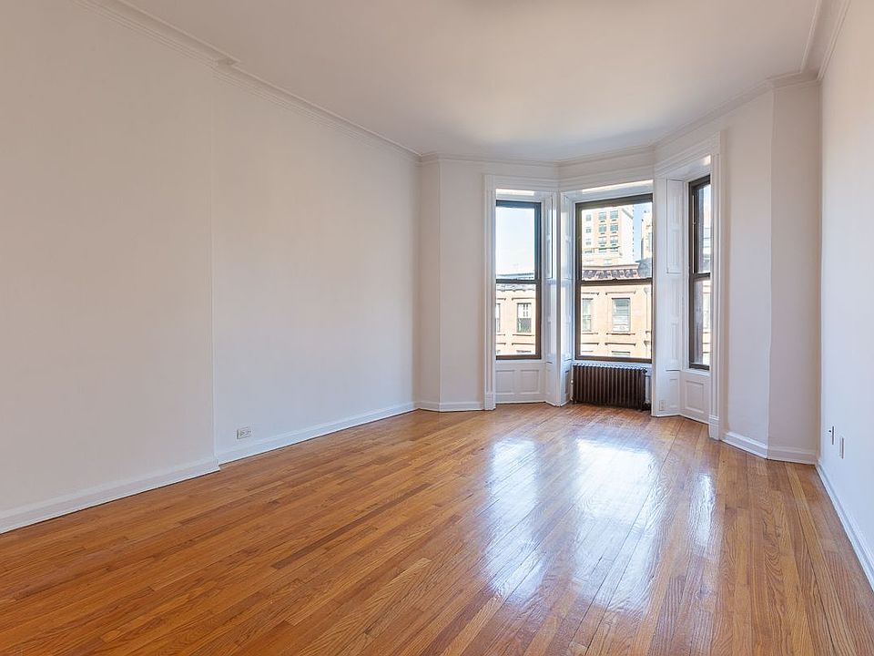 1st image of 922 President St APT 4F