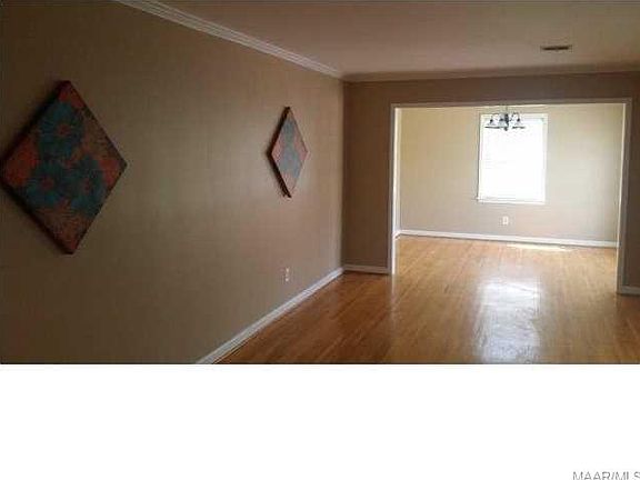 3rd image of 3306 Sommerville Dr #1