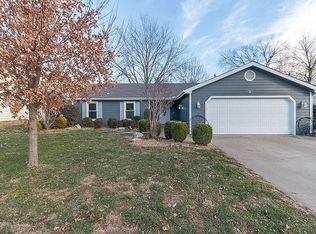 724 N 5th St, Lawrence, KS 66044