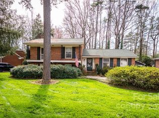 3922 Sulkirk Rd, Charlotte, NC 28210