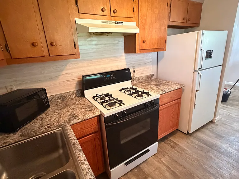 1622 Beechwood Dr — Photo 13