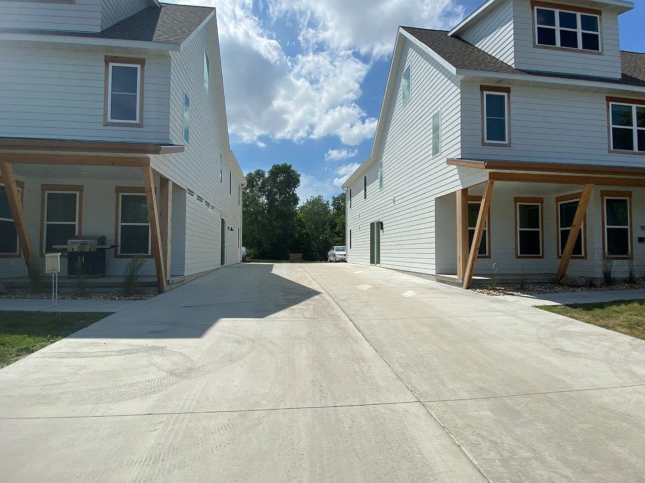 Egan Ave Residence — Photo 3