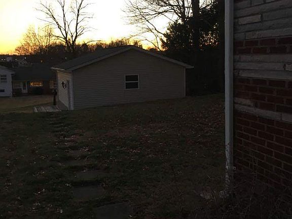 2-car Garage (detached)