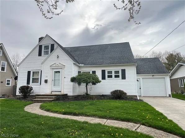 126 Grand Ave, Wellington, OH 44090