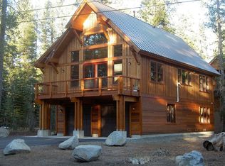 5572 Hemlock Dr, Soda Springs, CA 95728